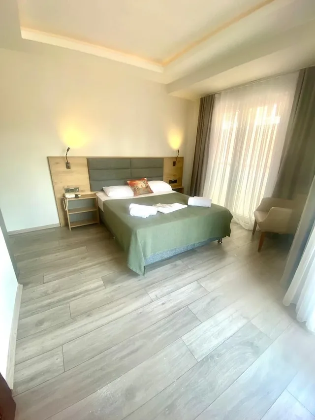 غرفة ديلوكس بسرير مزدوج بإطلالة على المدينة بشرفة، Marine House Boutique Hotel 1/7