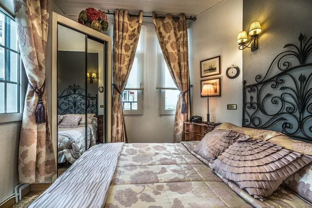 غرفة عائلية بسرير مزدوج وسريرين منفصلين، Las Brisas Hotel 2/2