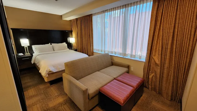 جناح استوديو بسرير كوين بمطبخ لذوي الإعاقة، Staybridge Suites Denver Downtown 4/10