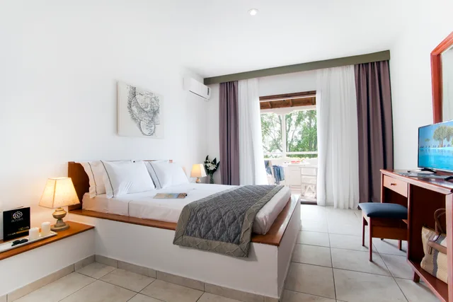 غرفة عائلية، Acrotel Elea Beach 2/3