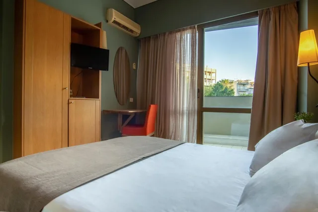 Double Room (Ra)، Olympic 7/10