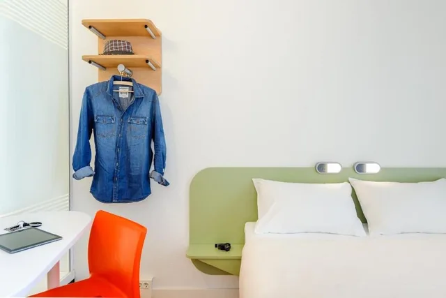 غرفة قياسية بسرير مزدوج، Hotel Ibis Budget Bamberg 5/8