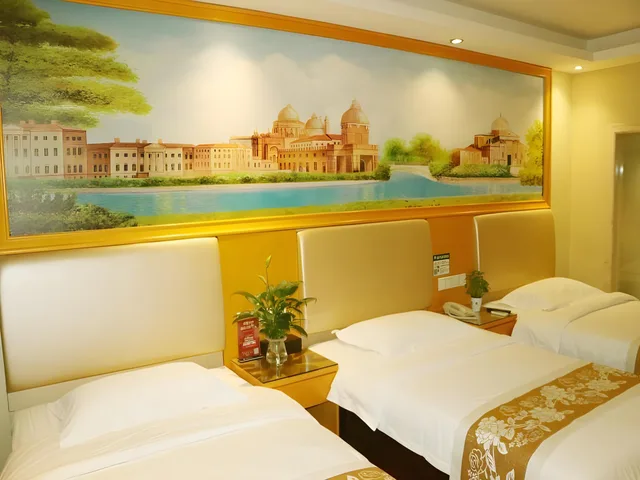 غرفة ثلاثية بثلاثة أسرّة، Greentree Inn Guangzhou Chimelong Paradise Yuangang Metro Station Hotel 2/2