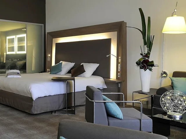 Suite, Multiple Beds، Novotel Avignon Centre 1/2