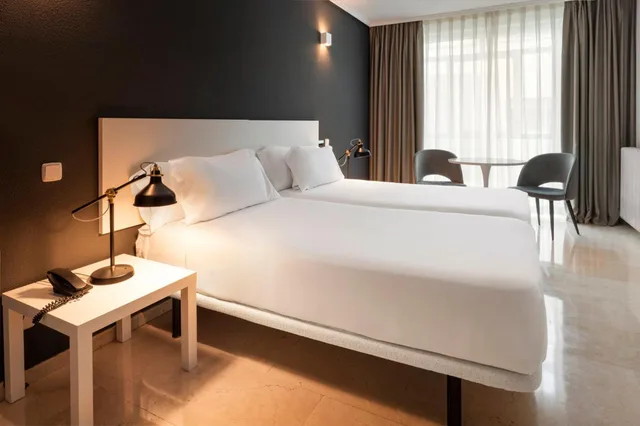 شقة، Sercotel Togumar 7/10