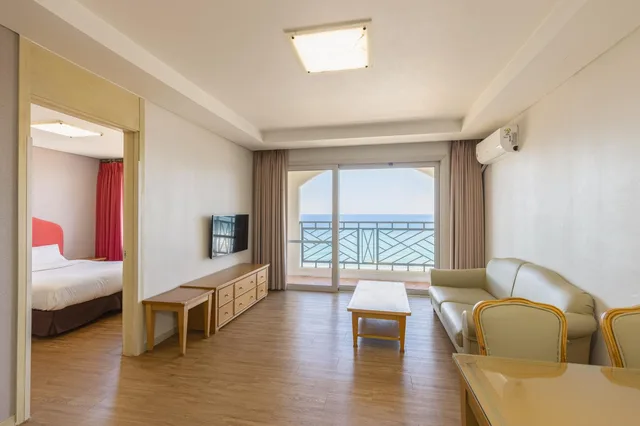 Resort, Suite, Ocean View, Kitchen, Sol Beach Yangyang 1/1