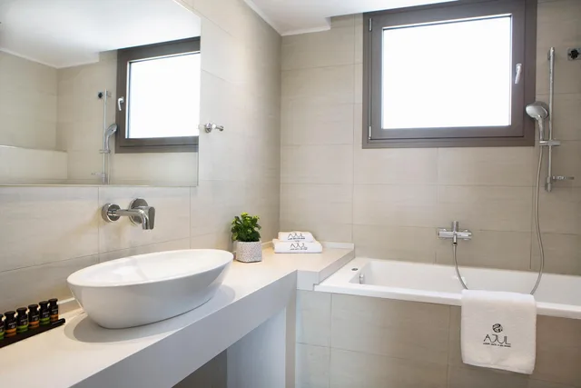 فيلا تنفيذية بغرفتي نوم بمسبح خاص، Zeus Eleva Ajul, a Registry Collection Hotel 2/2