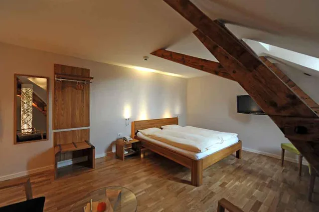 غرفة عائلية بسرير مزدوج مع أريكة، TOP Hotel ODELYA 1/1