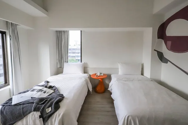 غرفة قياسية بسريرين منفصلين، Hotel Initial-Taichung 1/10