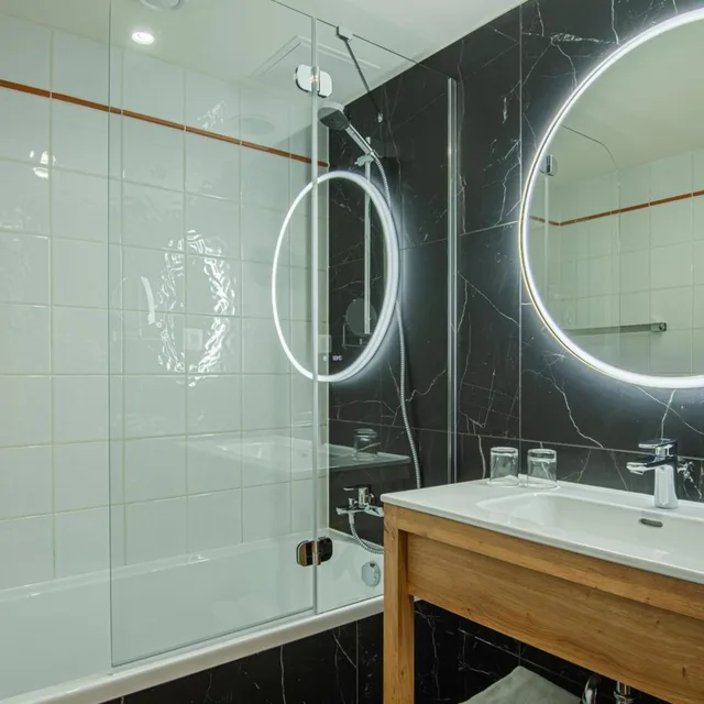 غرفة قياسية بسريرين منفصلين، Castrum Hotel Szekesfehervar 7/10