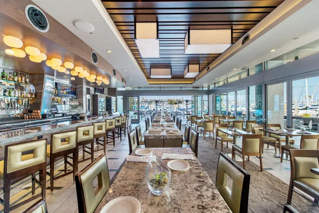 Suite, King Bed, Ocean View, Sofa, Sea Level, Accessible، Shade Hotel Redondo Beach 1/1