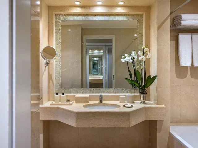 جناح تنفيذي بسرير كوين بإطلالة على الحديقة، Grecotel Larissa Imperial 7/7