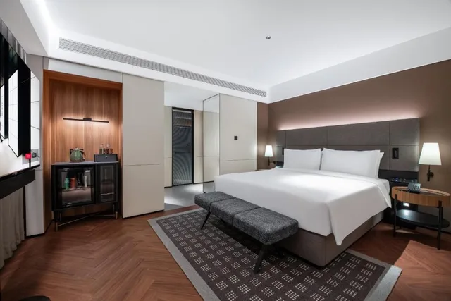 غرفة قياسية بسرير مزدوج، IntercityHotel Shanghai Xizang South Road 2/10