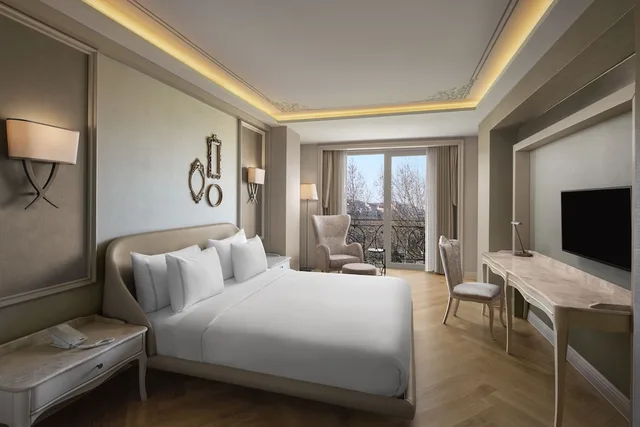 غرفة سوبيريور بسرير كينج، Lazzoni Hotel 1/4