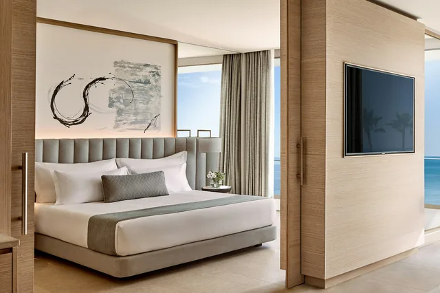 1 Bedroom, Suite, Sea View, Ikos Andalusia 1/3