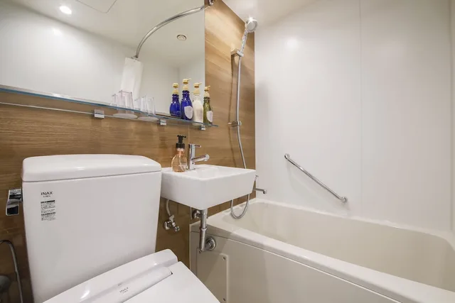 غرفة قياسية بسريرين منفصلين للمدخنين، Art Hotel Aomori 3/3