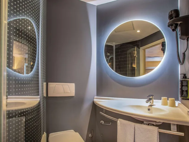 غرفة بسرير مزدوج مع أريكة، Ibis Malaga Centro Ciudad Hotel 10/10