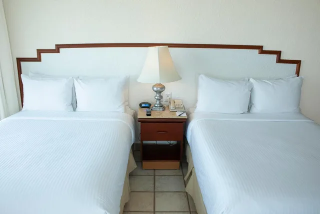 Junior Suite, Emporio Ixtapa 3/10