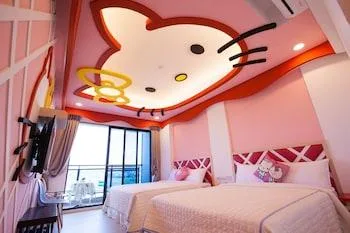 غرفة سيغنتشر رباعية بإطلالة على الجبل بشرفة، Song Ping Resort 1/1