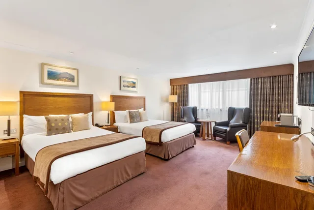 Premium, Quadruple, The Aberdeen Altens Hotel 2/2