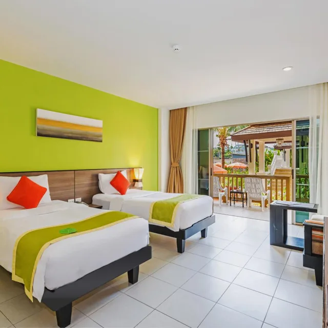 غرفة ديلوكس بسرير مزدوج أو سريرين منفصلين بشرفة، Kata Sea Breeze Resort 5/10