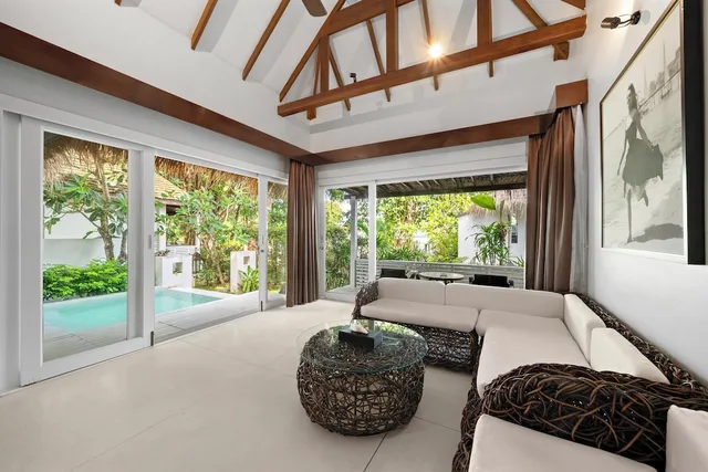 Villa, Double Bed, Ocean View, with Pool، Zara Resort (ex The Privilege Hotel Ezra Royal Beach) 8/10