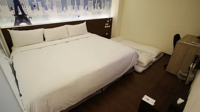 غرفة أساسية بفراش فوتون وسرير كينج، Audi Garden Business Hotel 1/3