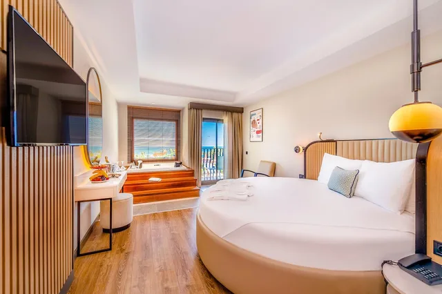 غرفة بسرير مزدوج بجاكوزي، Belek Beach Resort Hotel 3/7