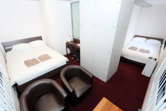غرفة قياسية بسريرين منفصلين، Lightning Hotel 1/1