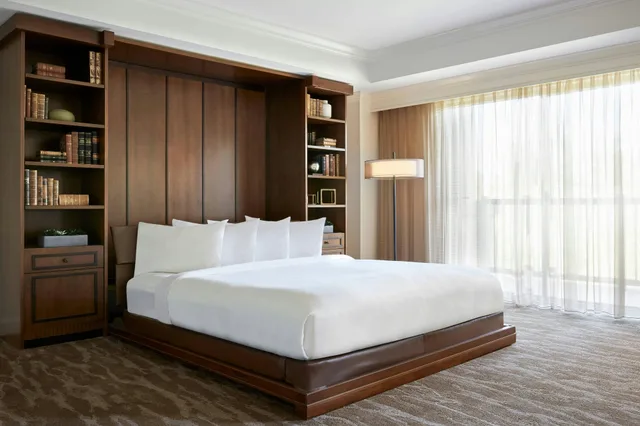 Room, Parlor، JW Marriott San Antonio Hill Country Resort & Spa 1/1