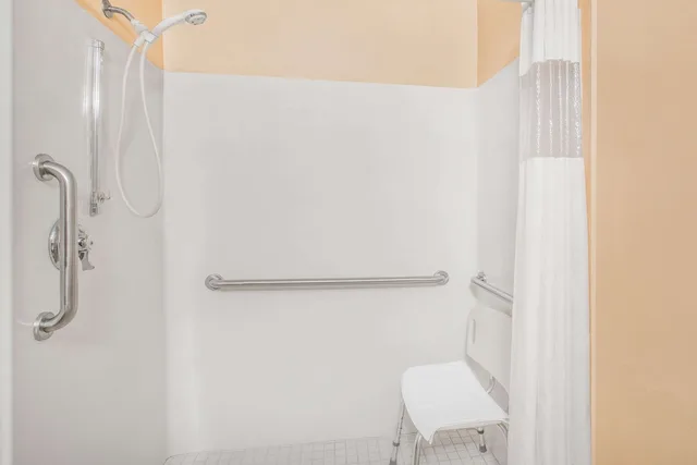 غرفة بسرير كينج لذوي الإعاقة، Days Inn by Wyndham Worthington 2/2