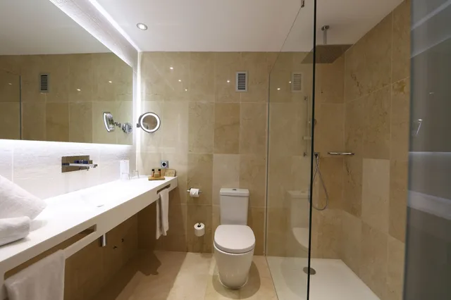 غرفة قياسية بسرير مزدوج بشرفة، Hotel Son Caliu Spa Oasis Superior 7/9