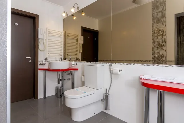 Suite, Double Bed, Sofa, West City Hotel Cluj Formely Best Western Plus Fusion Hotel 6/8