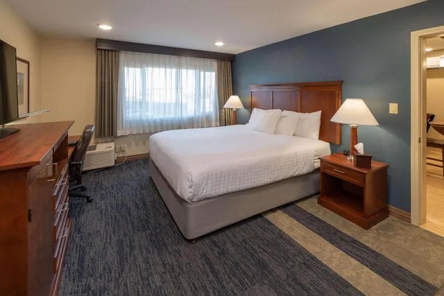 جناح بسرير كينج، Best Western Plus Clocktower Inn 2/9
