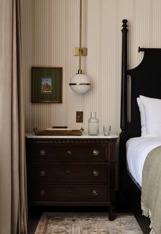 Standard, 2 Queen Beds, Accessible, Hotel 1928 3/4