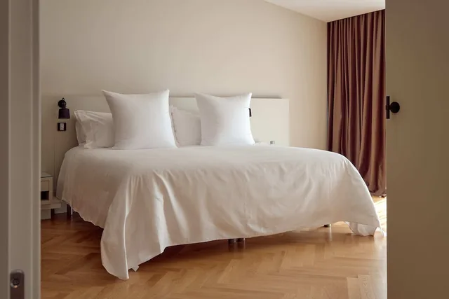 Grand, Suite, King Bed, Andorra Park 2/2