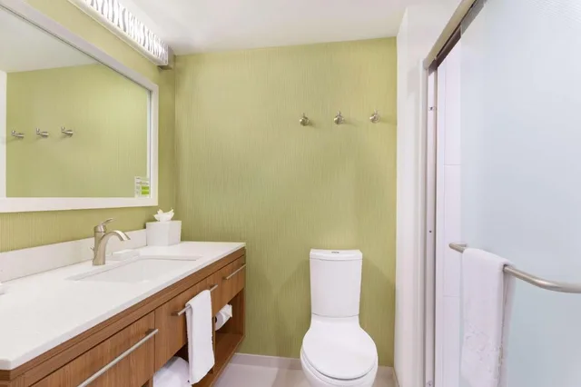 جناح بسرير كينج بغرفة نوم واحدة مع أريكة، Home2 Suites By Hilton Youngstown West/Austintown 5/8