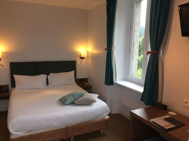 Standard, Twin Beds, Les Lanchers Hotel Restaurant 1/2