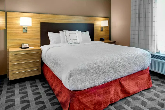 جناح ديلوكس بسرير كوين، Towneplace Suites Phoenix Chandler Fashion Center 1/6