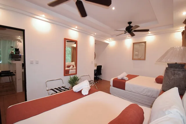 فيلا، Maravida Social Hotel by Crazy Monkey 1/1