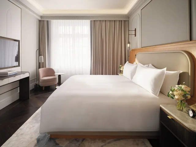 جناح ديلوكس بسريرين كينج بغرفتي نوم، Mandarin Oriental, Vienna 1/2