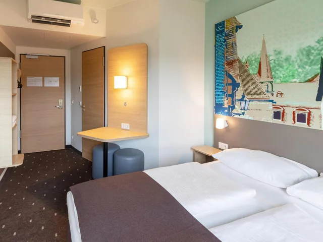 غرفة بسرير كينج، B&B Hotel Marburg 1/10