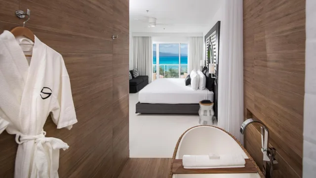 Junior Suite, Cabana, Ocean View، S Hotel Montego Bay 1/1