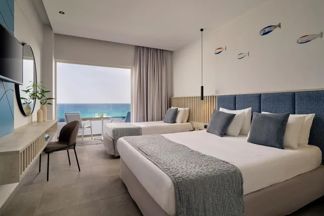 Standard, Double Bed, Sea View, Blue Sea Beach Resort 1/1