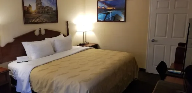 غرفة قياسية بسريرين مزدوجين للمدخنين، Quality Inn Bainbridge 5/8