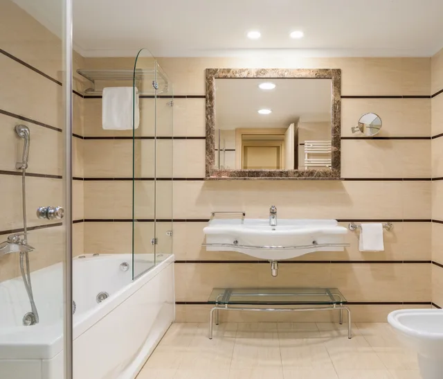 1 Bedroom, Suite, Le Meridien Lav 7/10