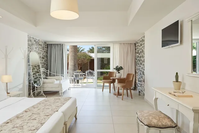 Premium, Superior, Bungalow, 3 Beds, Garden View, Sofa, Civitel Creta Beach 6/7