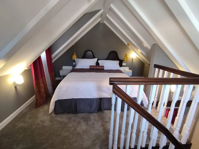 جناح تنفيذي بسريرين منفصلين، Xii Century Heritage Hotel 3/5
