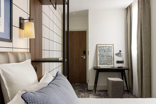 غرفة مفردة كبيرة، Hotel Moderniste 2/2