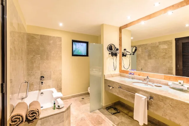 Luxury, Royal Floor، Occidental Cozumel 4/4